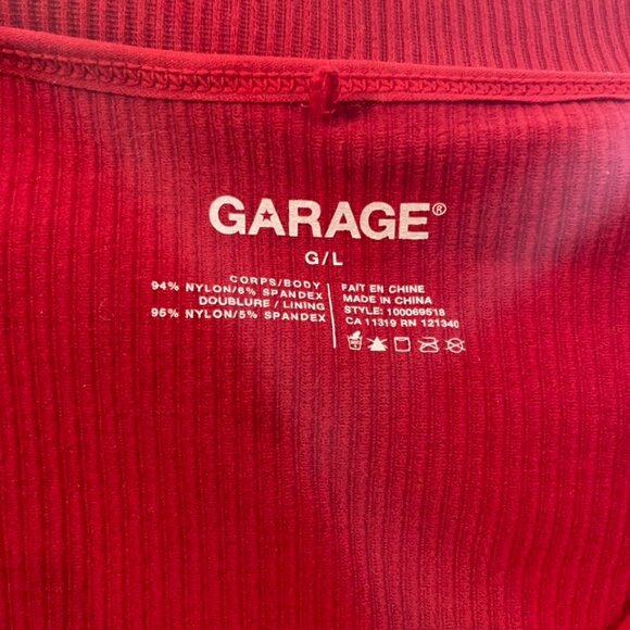 Garage Women's Red Seamless Crop Longsleeve Top- Sz L- NEW - Picture 3 of 3